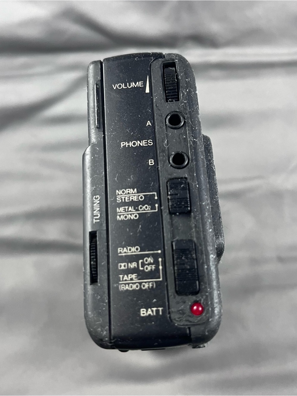 JVC CX-F100 Portable Cassette Player And AM/FM Walkman Works Hyper-Bass Auto Rev - Picture 3 of 13